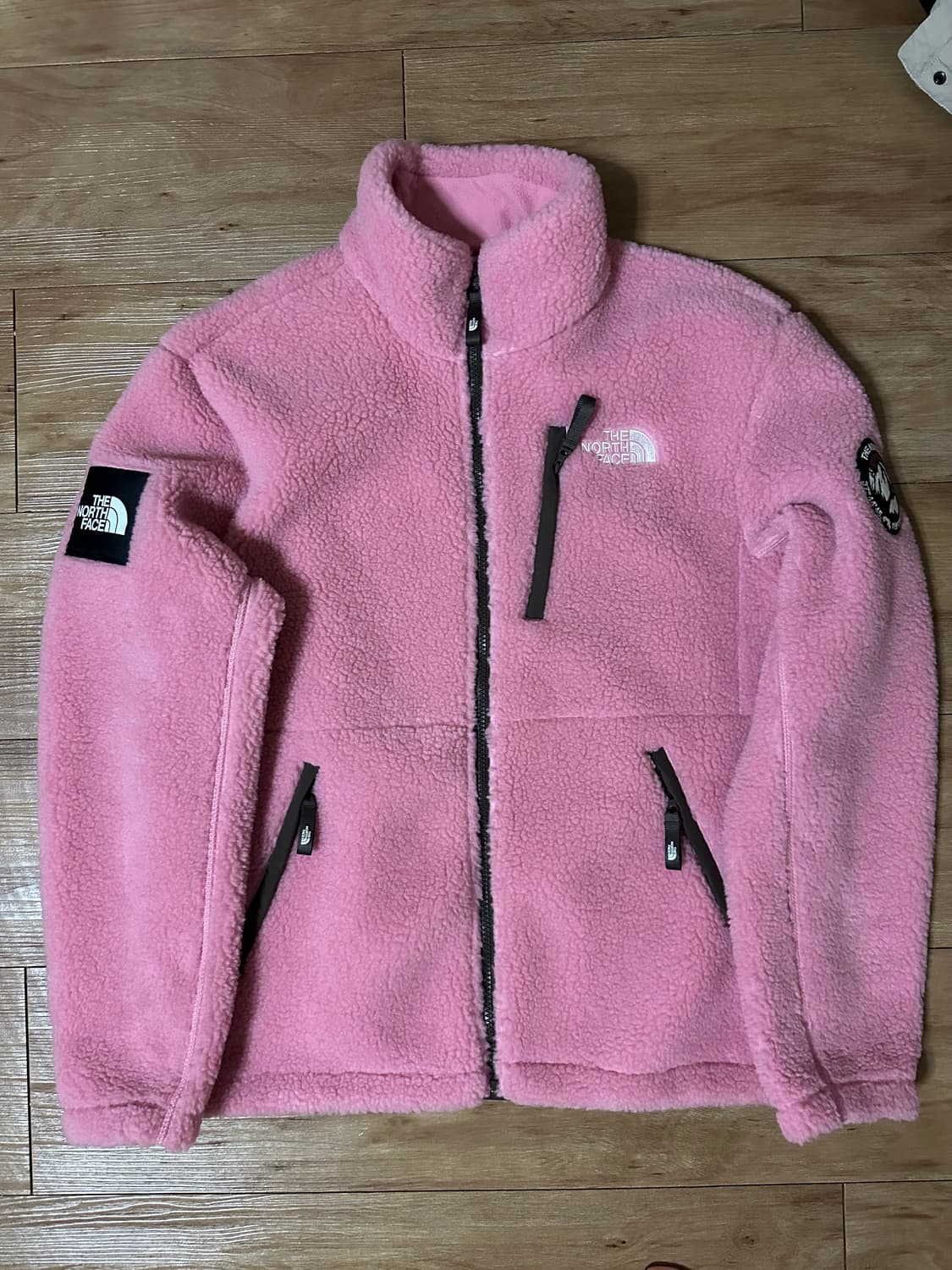 노스페이스 뽀글이 플리스 핑크 M(95) 판매 상품이미지1