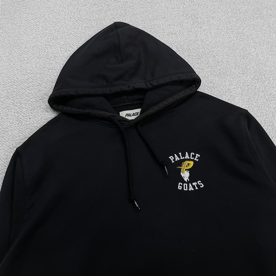 팔라스 Palace 22ss Goats 고트 후드티 블랙 상품이미지4