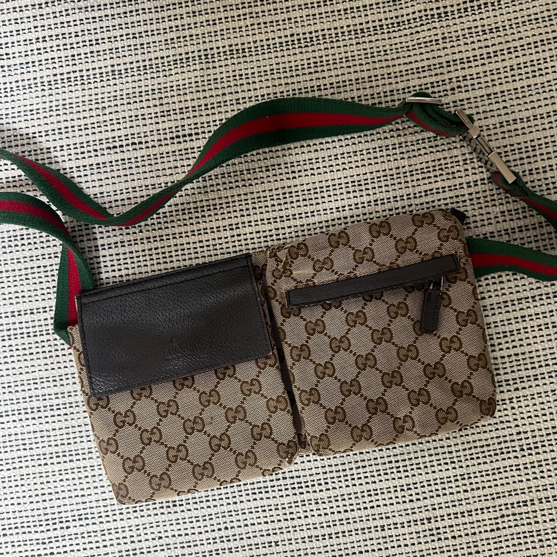 구찌 GG패턴 모노그램 자가드 힙색 벨트백 상품이미지2