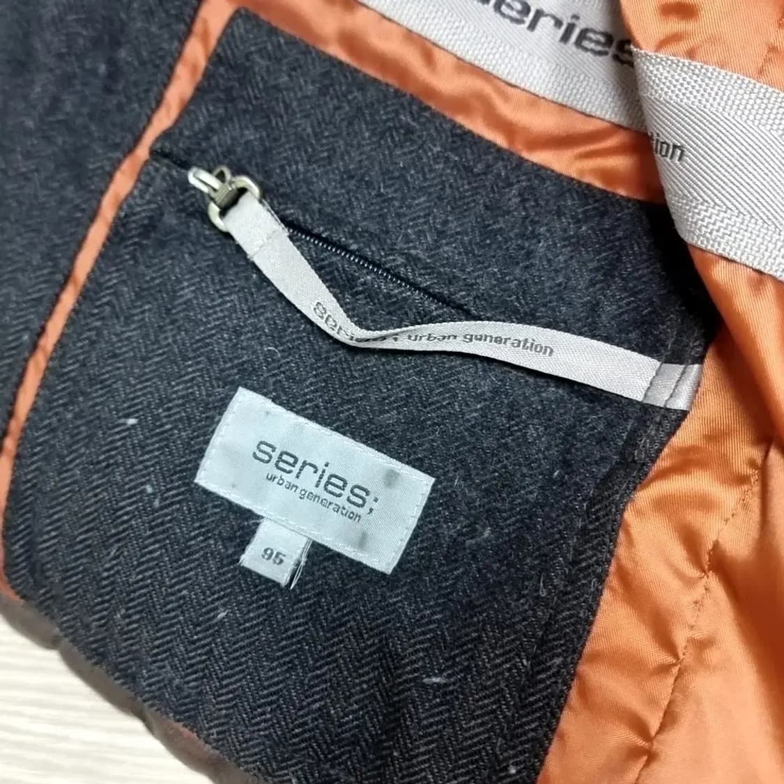 코오롱 시리즈(series) 양가죽 오리털 패딩 점퍼 브라운 남성(95) 상품이미지4