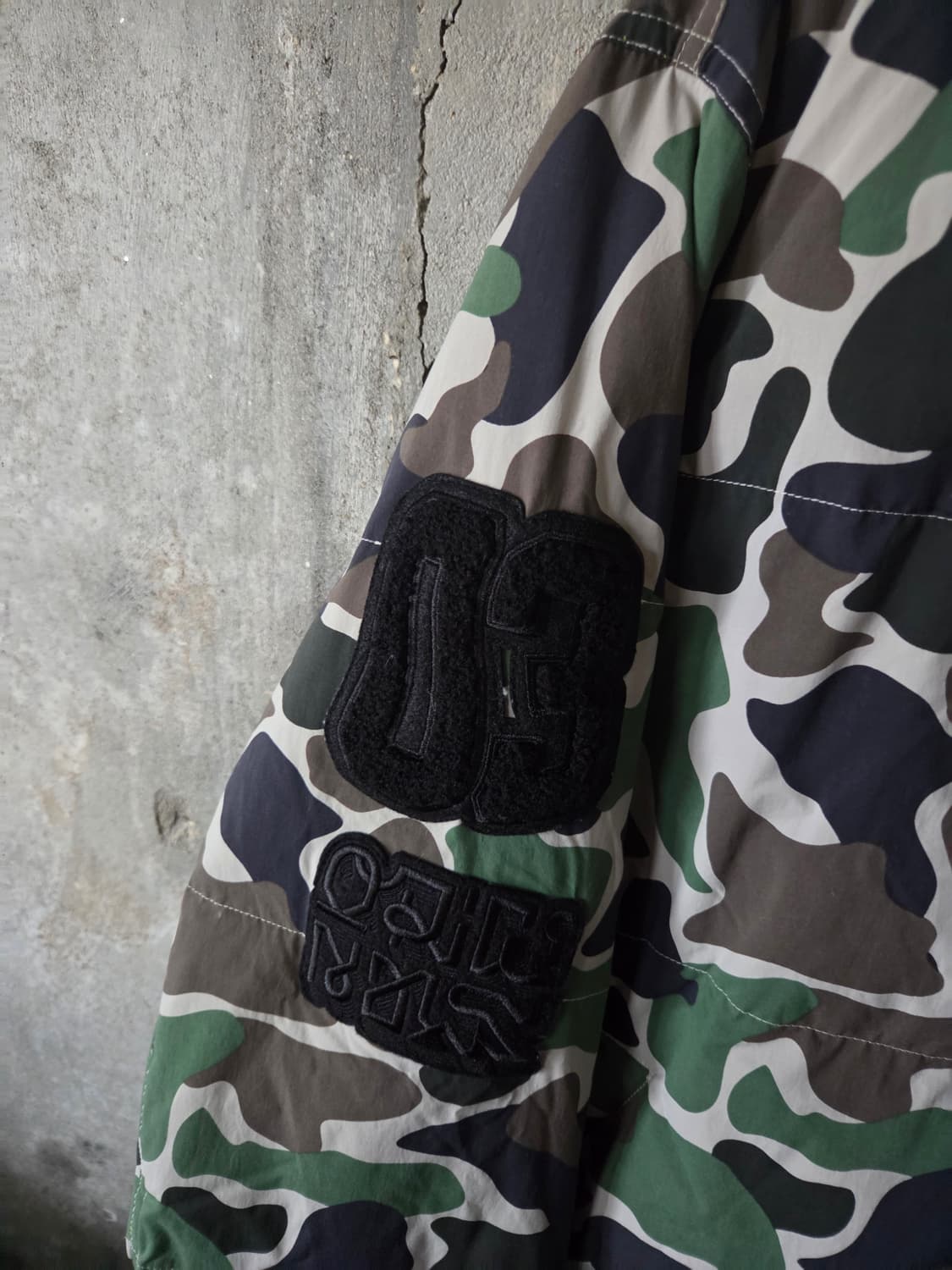 빈티지 무드 아디다스 카모 봄버자켓 105사이즈 상품이미지2