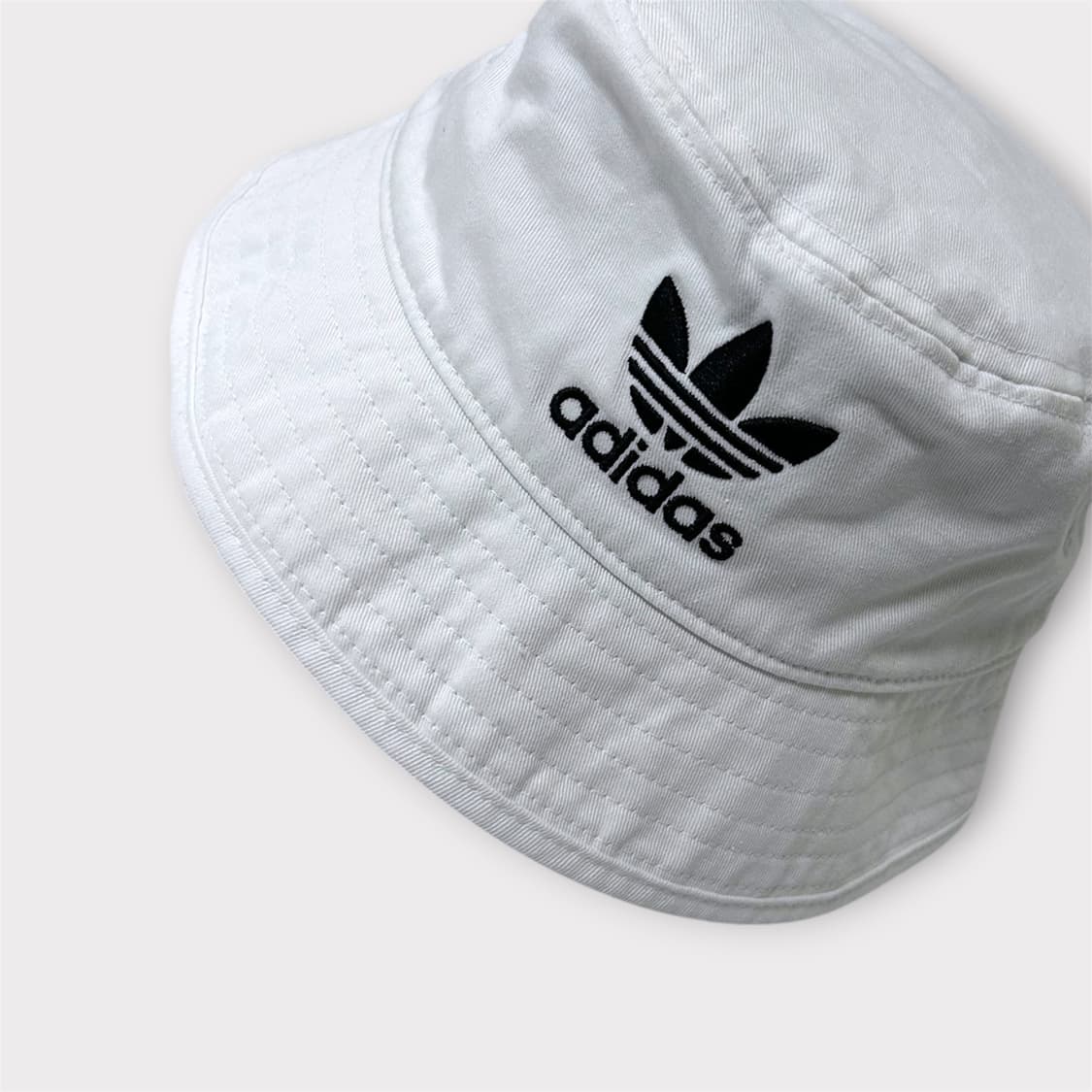 아디다스 버킷햇 화이트 (1778) 상품이미지7
