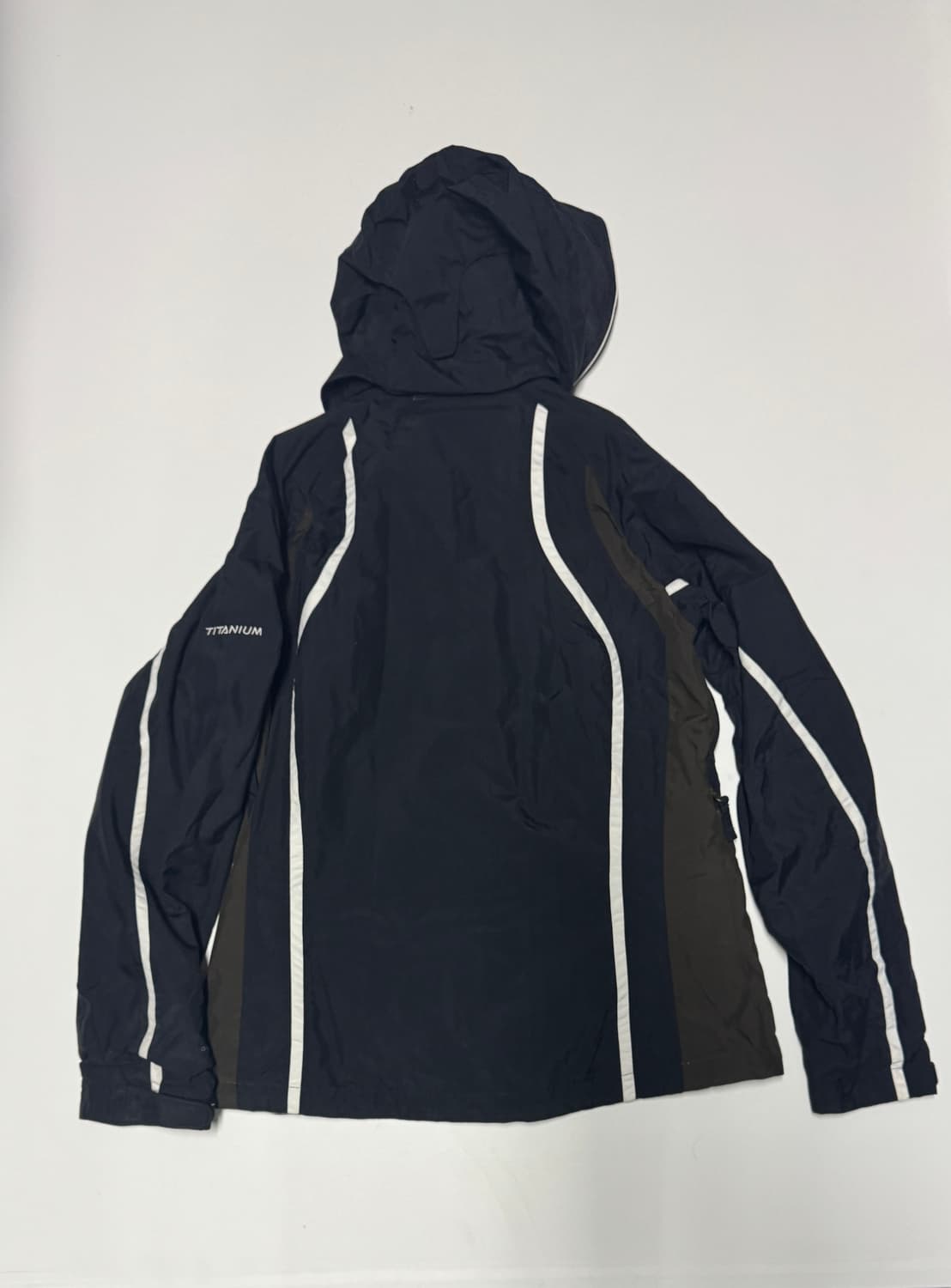 여성 컬럼비아 옴니히트 티나늄 후드 바람막이 S 상품이미지2