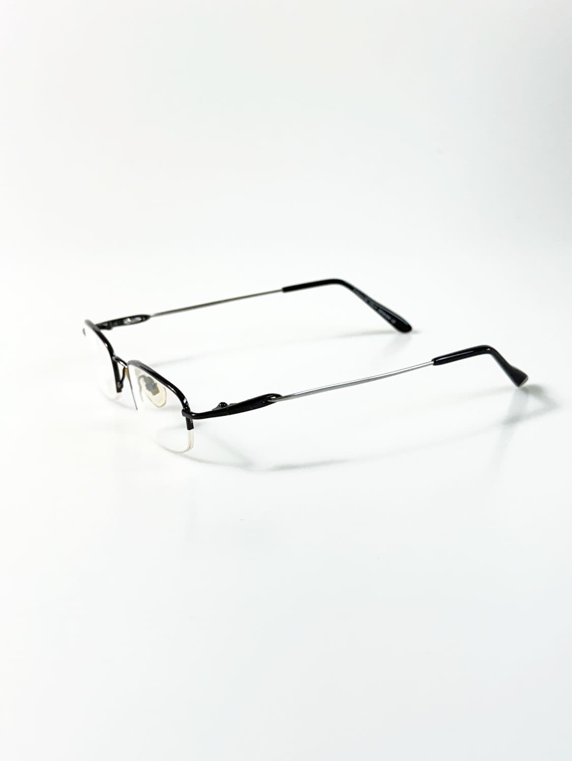 90s TITANIUM OPTICAL 티타늄 스퀘어 반무테 빈티지 안경 상품이미지3