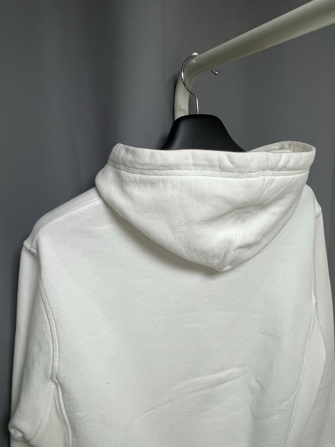 [정품] 새상품급 / L 디올 아뜰리에 후드티 화이트 상품이미지3