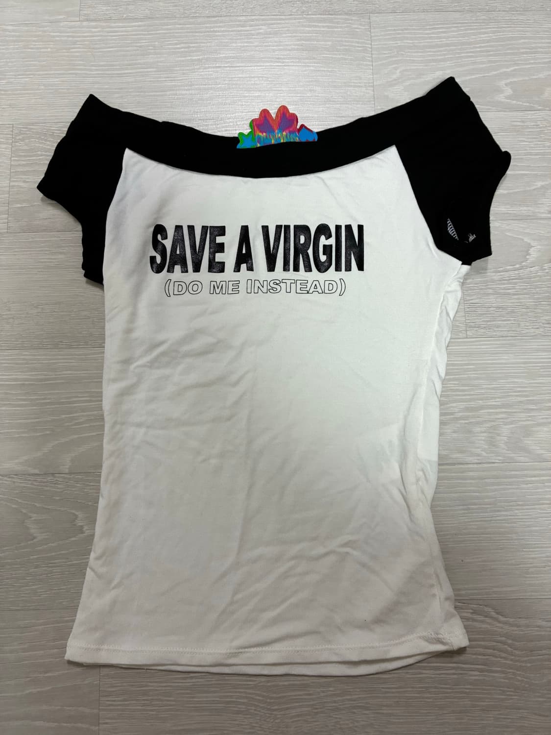 Omighty 오마이티 save a virgin 티셔츠 상품이미지1