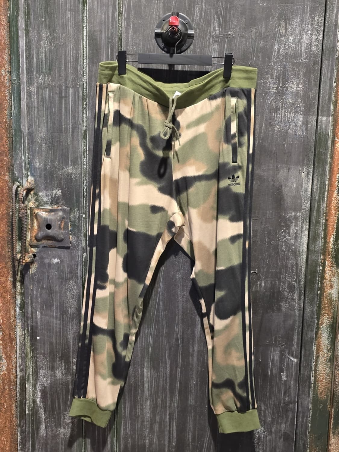 Adidas Originals Camouflage Sweat Pants 상품이미지1