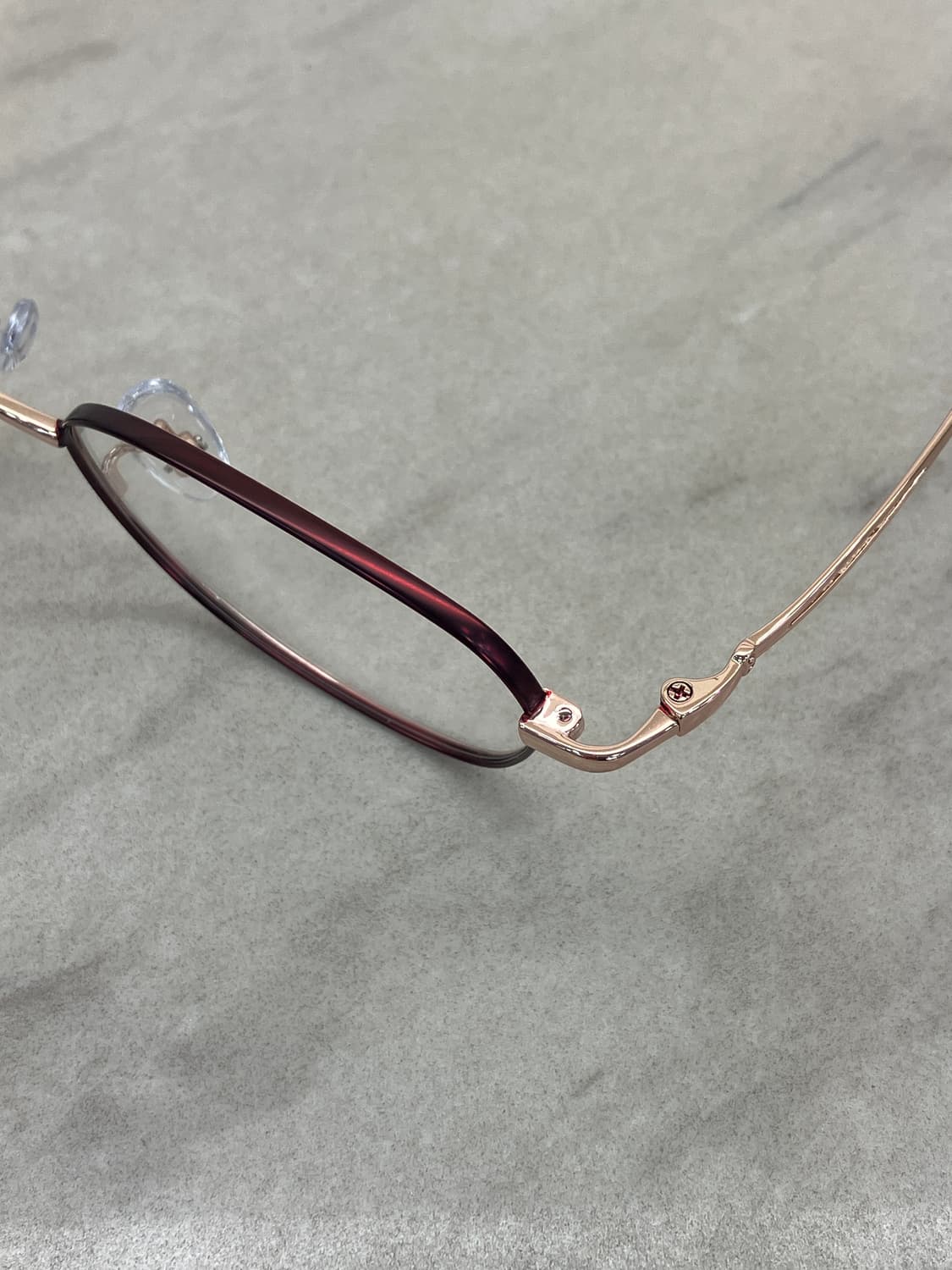 하츠 Hatz 레드 로즈골드 메탈테 안경 상품이미지2