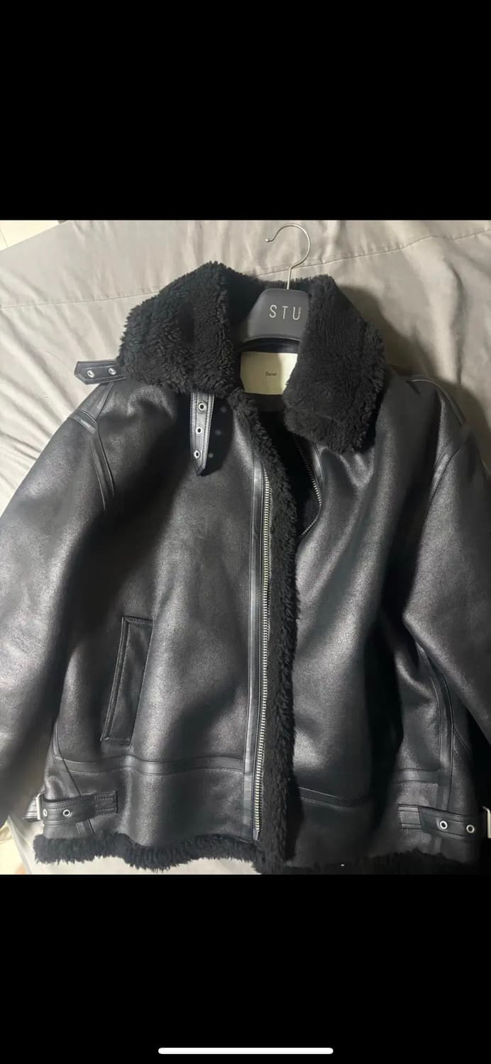 던스트 무스탕 M사이즈 판매합니다 상품이미지1