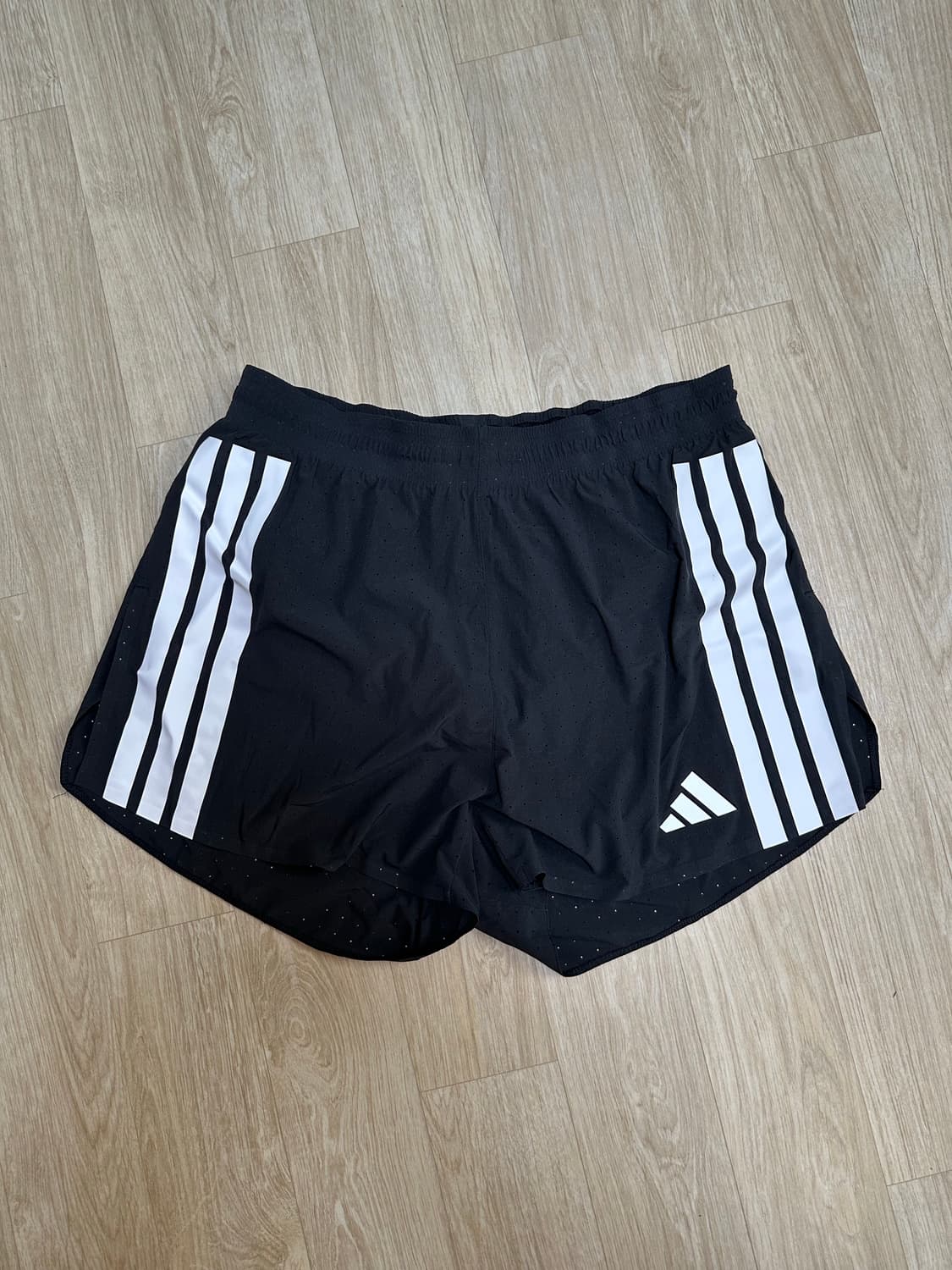 아디제로 러닝 스플릿 쇼츠 3인치 XL 상품이미지1