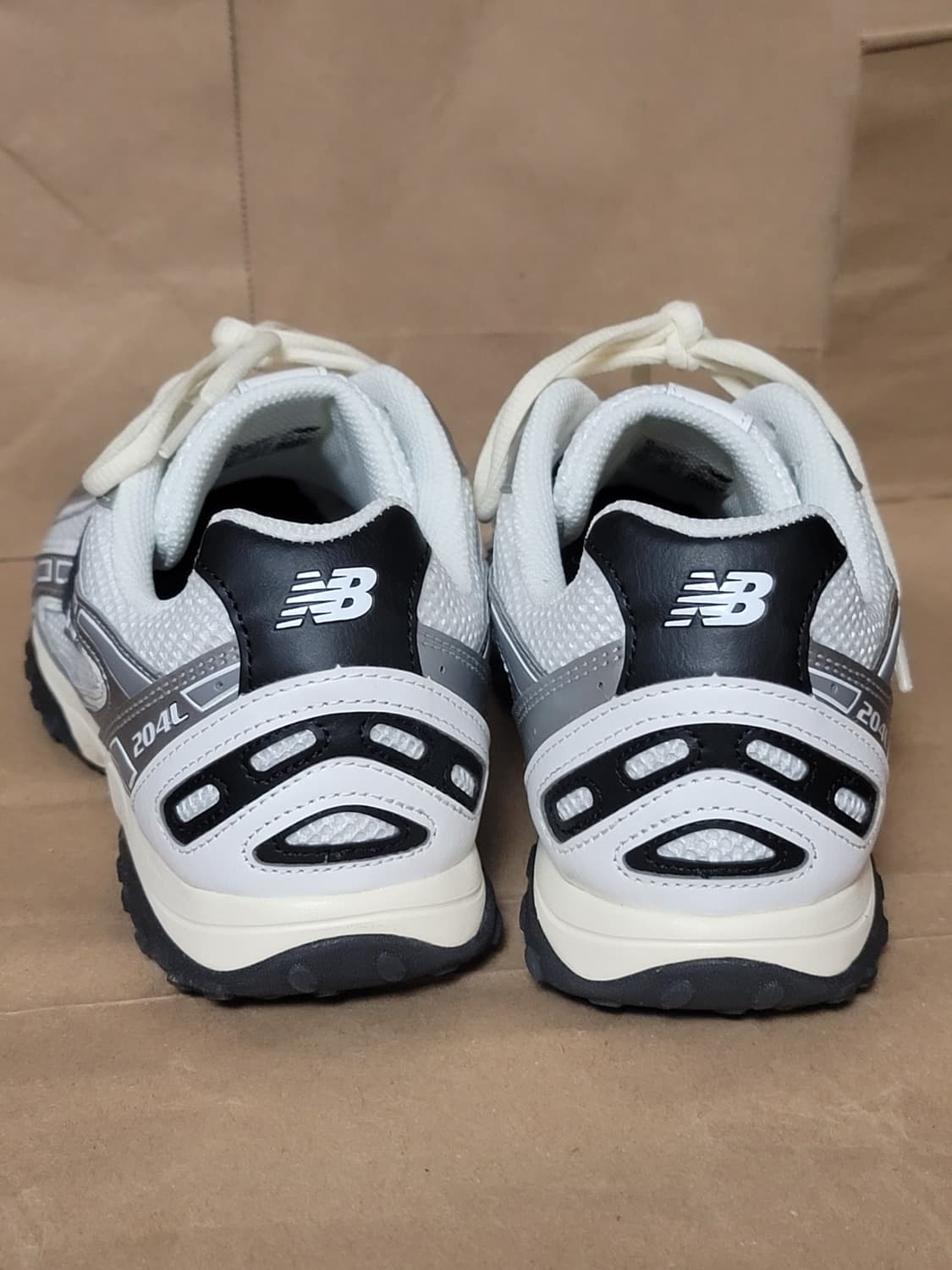 New Balance 204L 280 상품이미지2