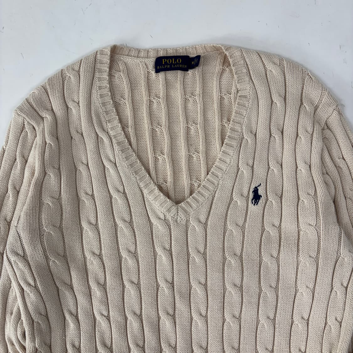 폴로 브이넥 니트 상품이미지4