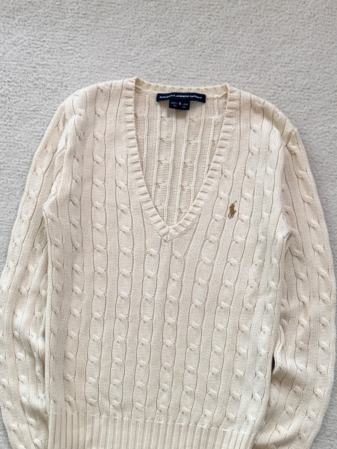 폴로 크림 케이블 니트 상품이미지1