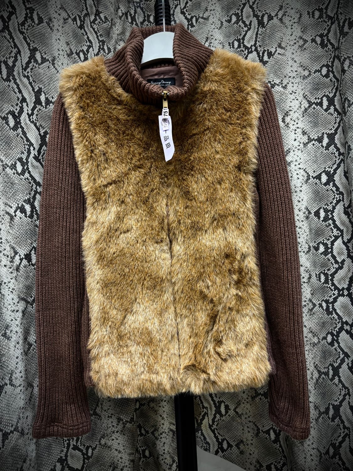 [Y2K]Brown Fur Trimming Knit Zip Up 상품이미지7