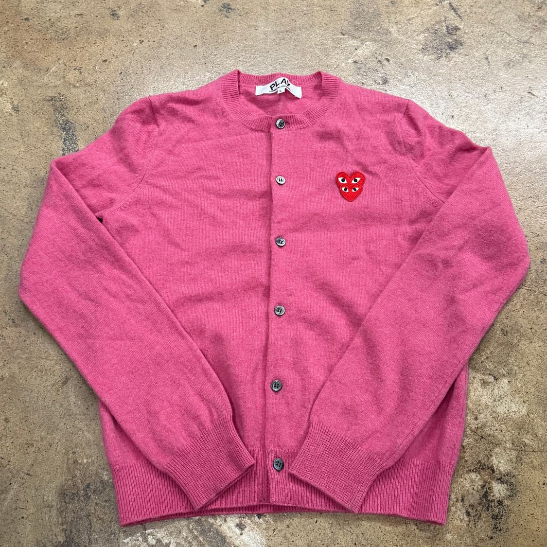 꼼데가르송 핑크 더블 하트 로고 니트 가디건 상품이미지2