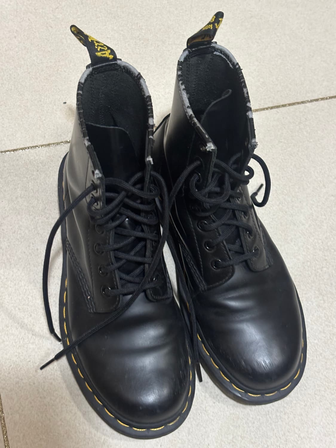 닥터마틴 1460 8홀 240-5 상품이미지2