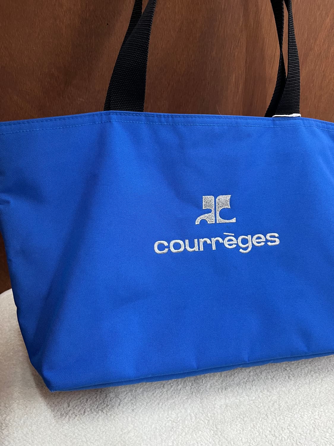 꾸레쥬 로고 쇼퍼백 블루 상품이미지4