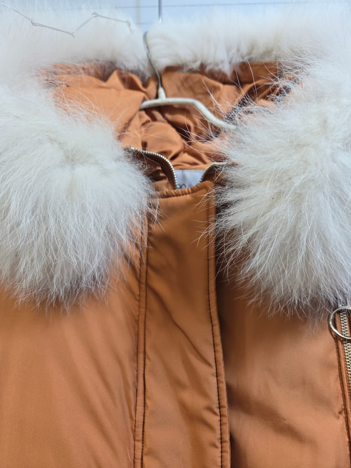 온앤온 퍼 후드패딩 상품이미지2