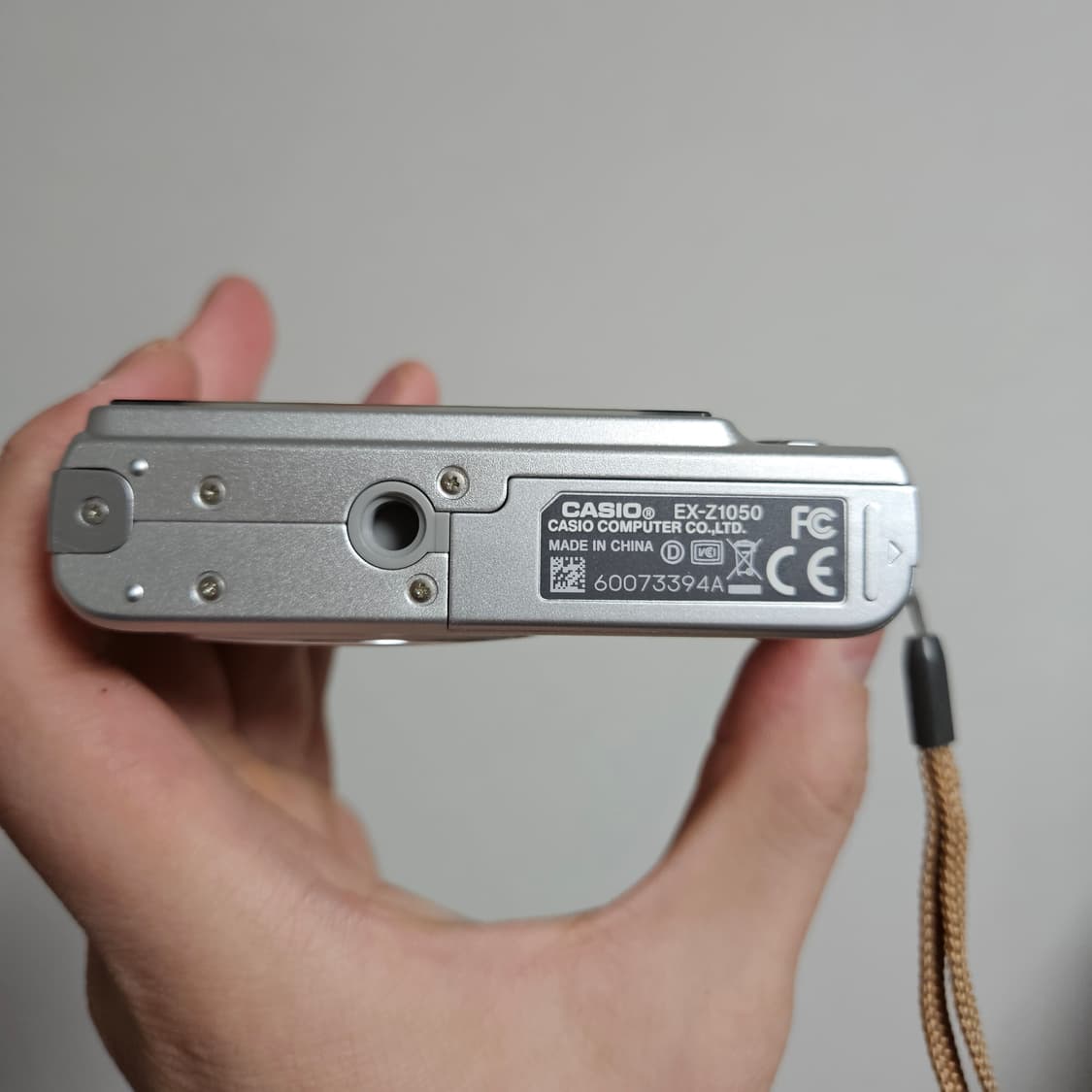 [은채 디카] 카시오 엑슬림 EX-Z1050 실버 디카 르세라핌 상품이미지5