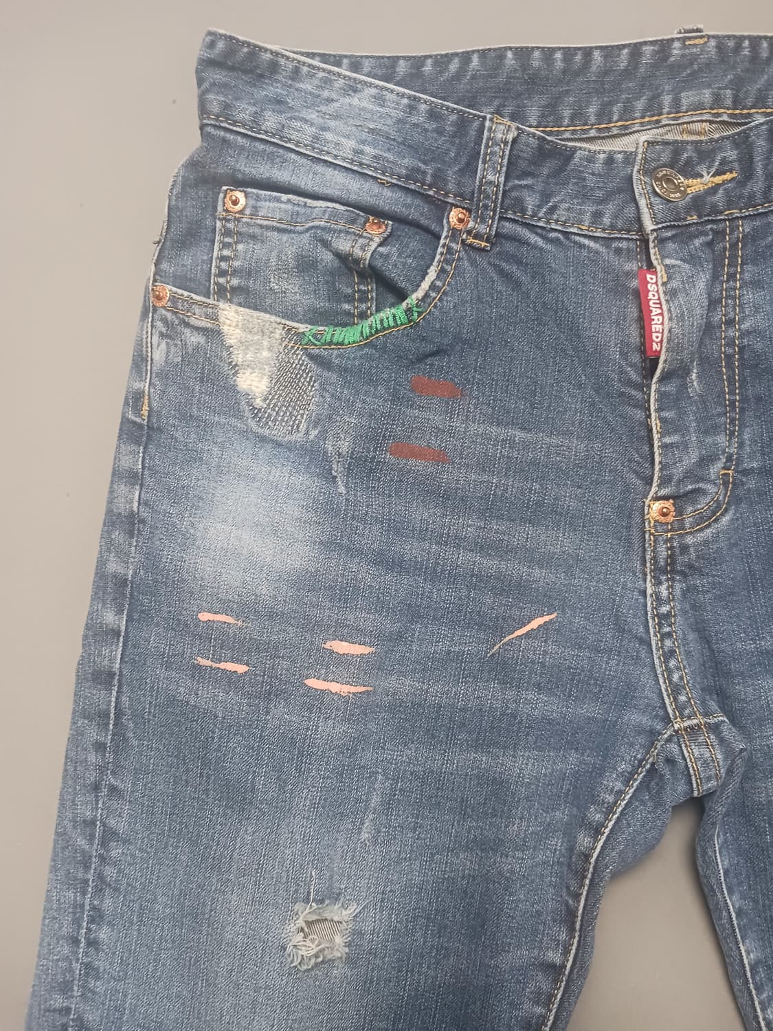 [32] 디스퀘어드2 더티페인트 슬림진 청바지 상품이미지2