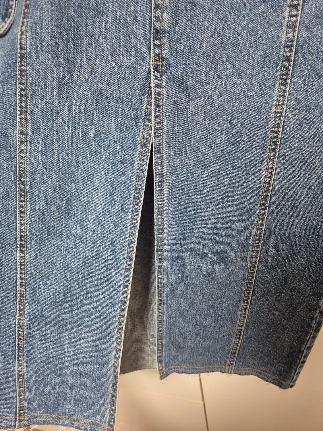 레이브 데님 롱 스커트 Denim Midi Skirt in Blue 상품이미지7