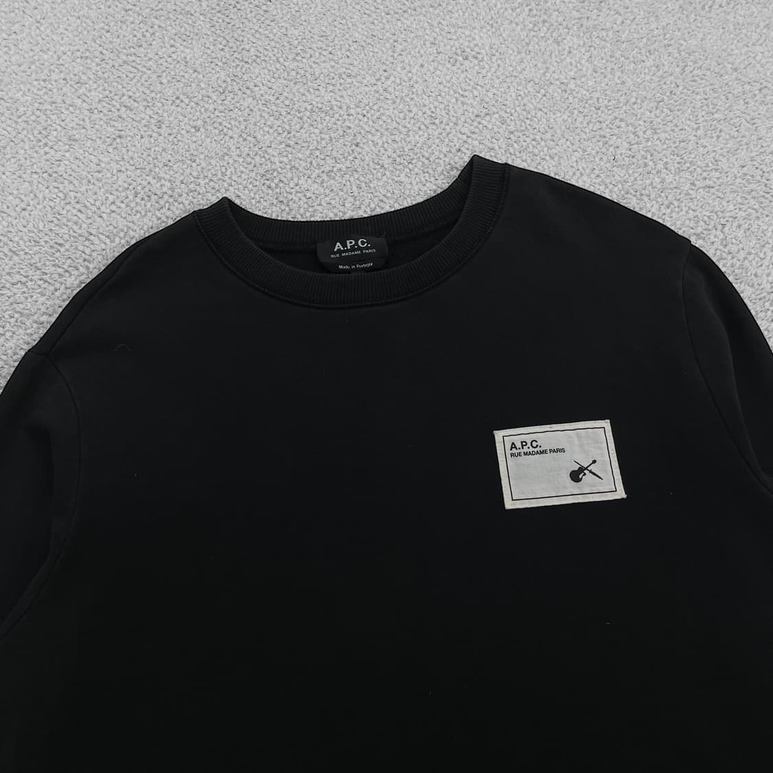 아페쎄 A.P.C 닐 패치 크루넥 맨투맨 블랙 상품이미지2