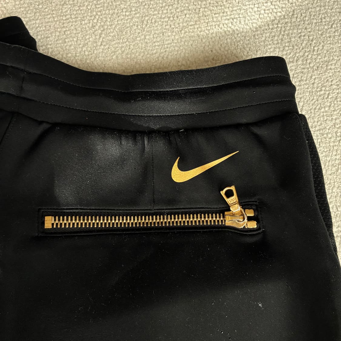 나이키 블랙 골드 트레이닝 바지  상품이미지2