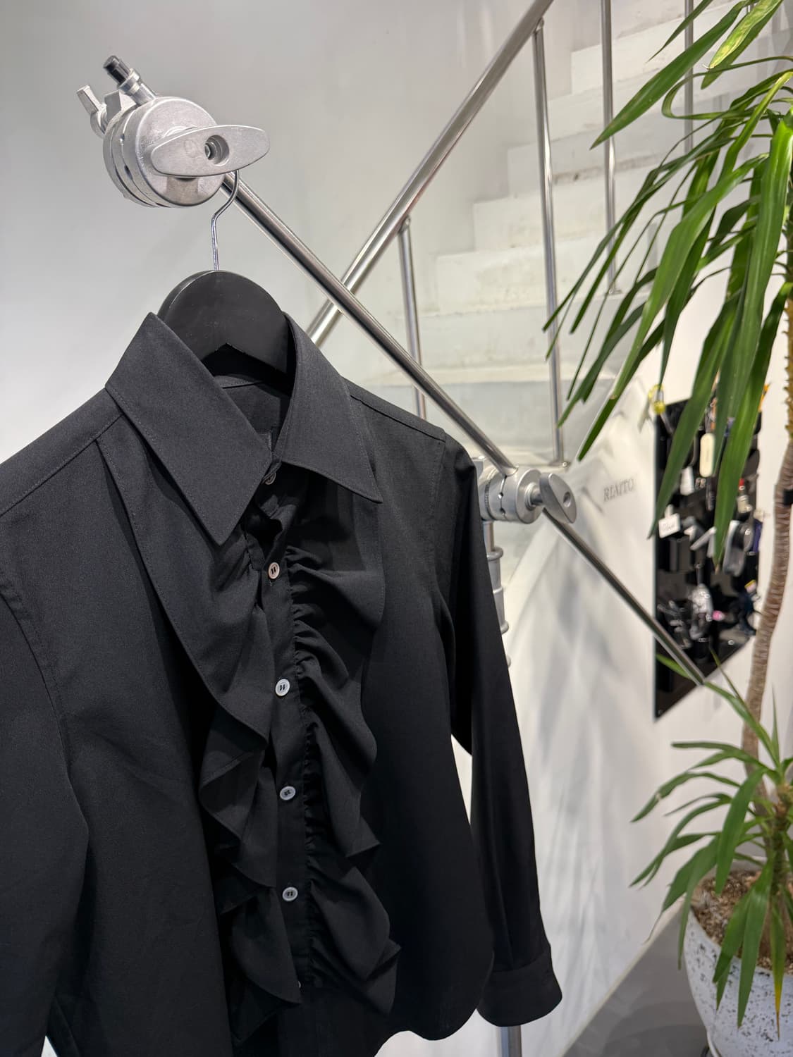 COMME des GARÇONS Frill Detail Shirt 상품이미지2