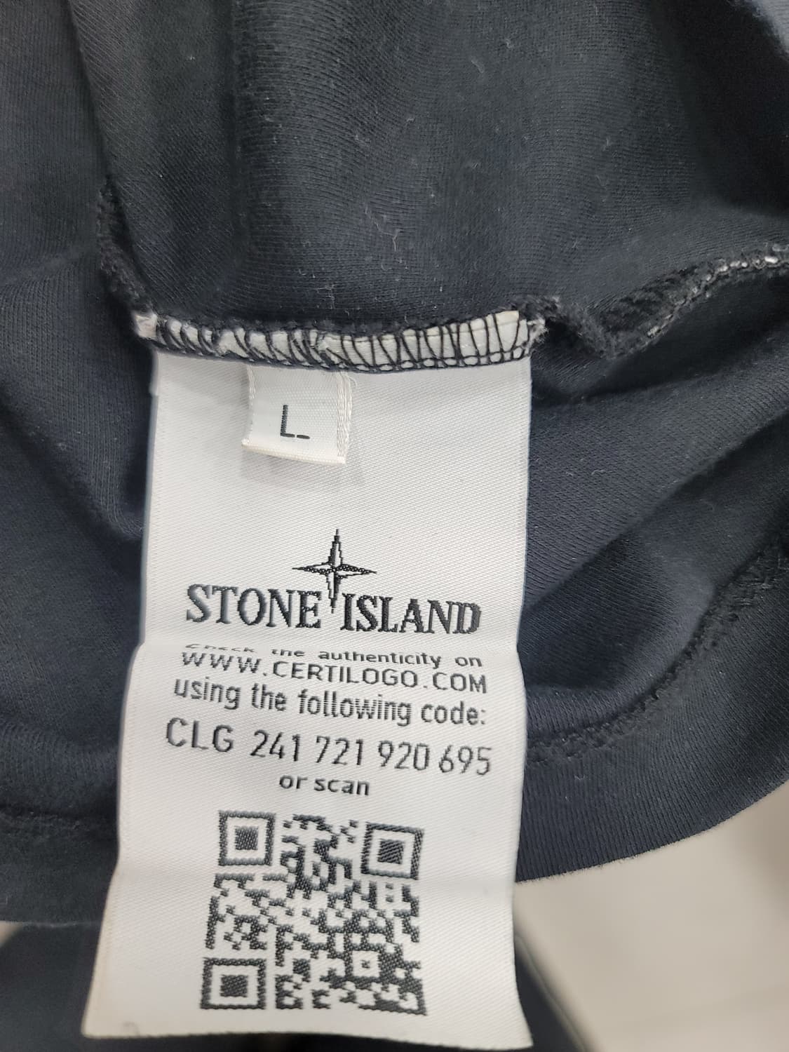 스톤아일랜드 블랙 긴팔 티셔츠 상품이미지5