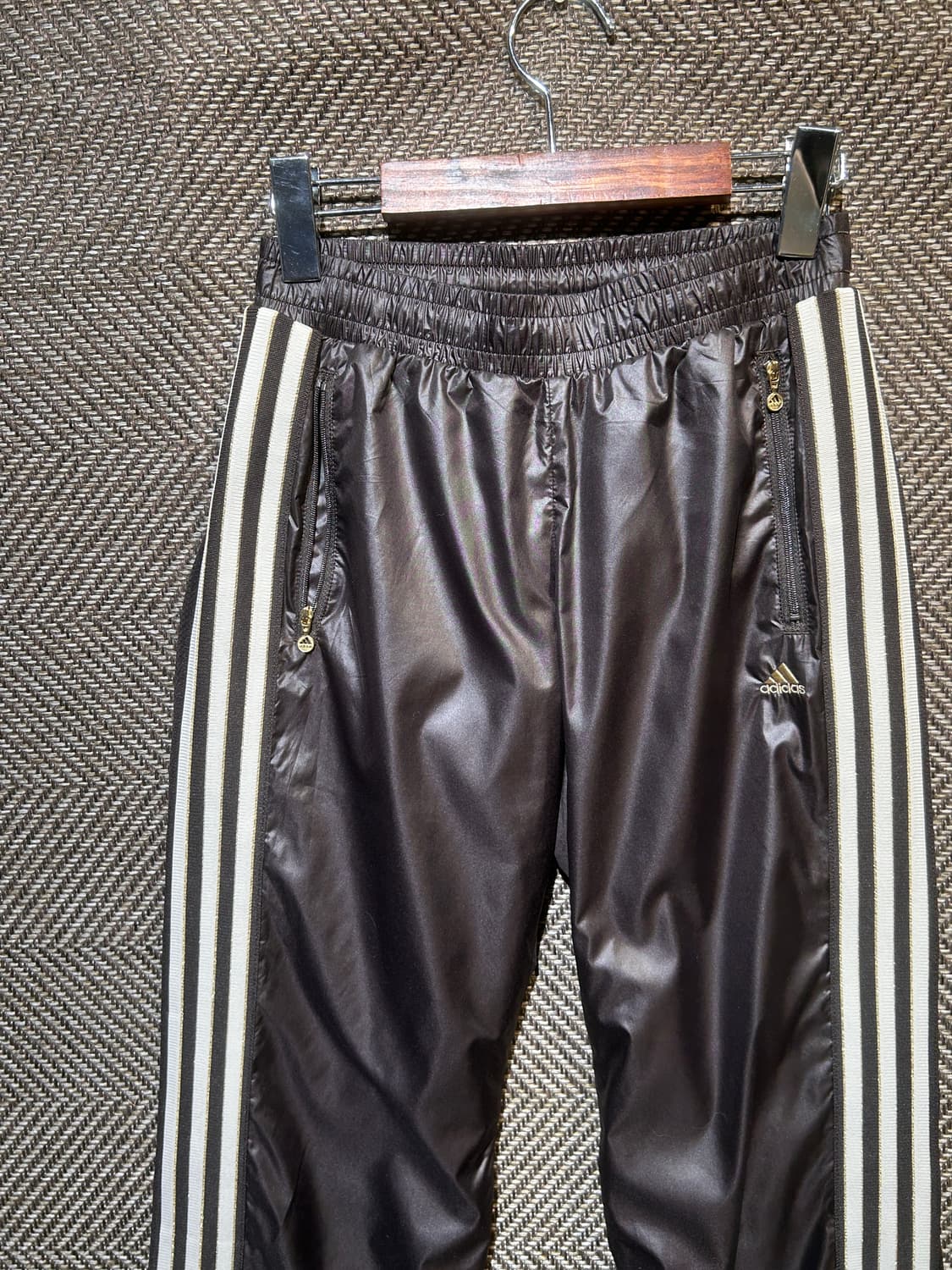 아디다스 유광브라운 디테일팬츠 부츠컷 상품이미지2