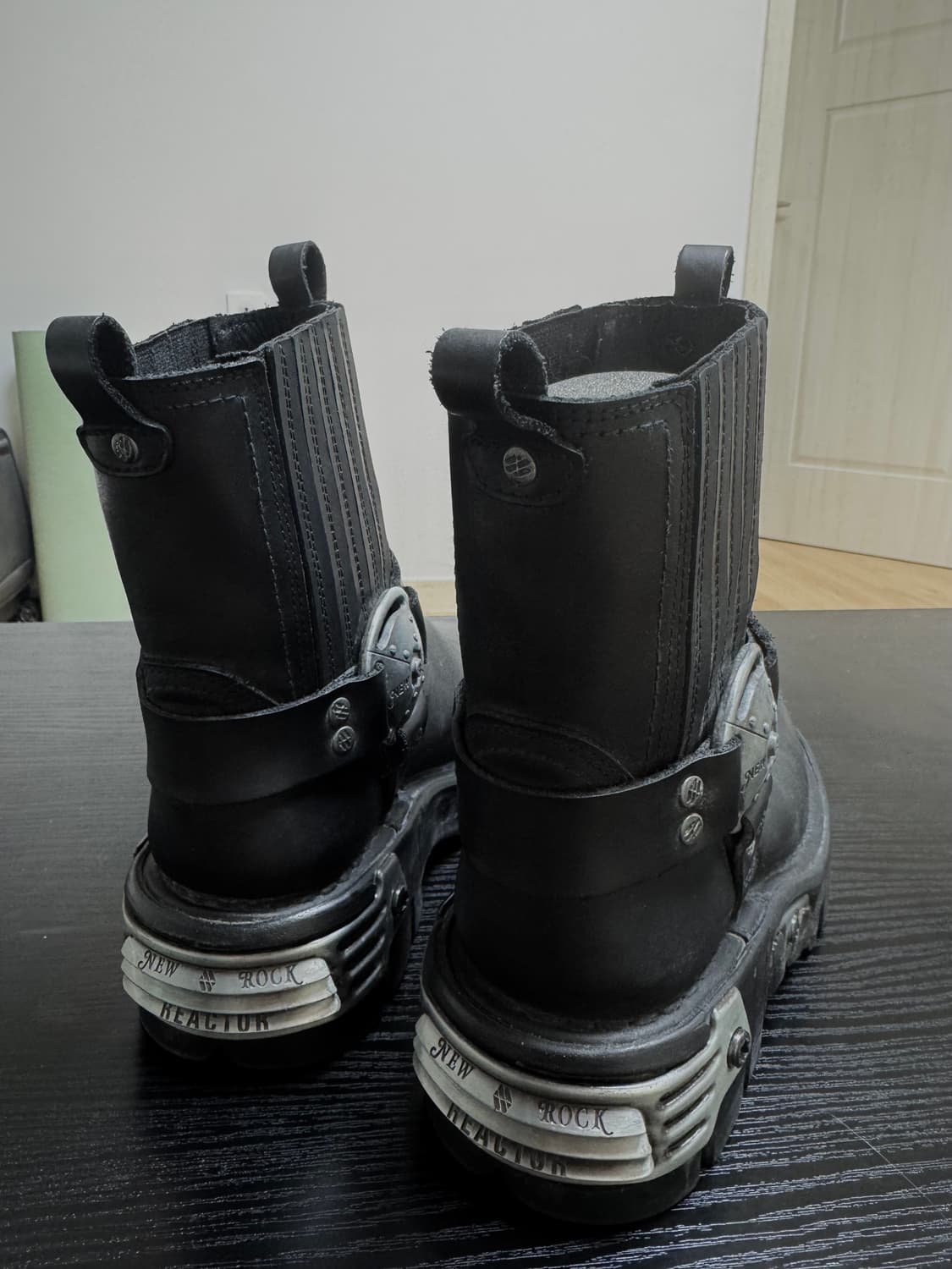 뉴락 부츠 38 사이즈 남녀공용 250 상품이미지2