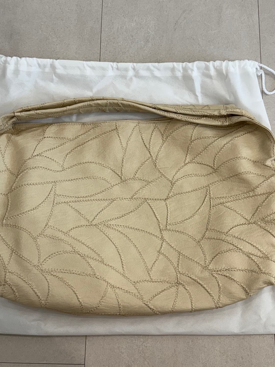 샌드뮤지엄 호보백 CACTUS HOBO BAG [Butter Cream] 상품이미지4