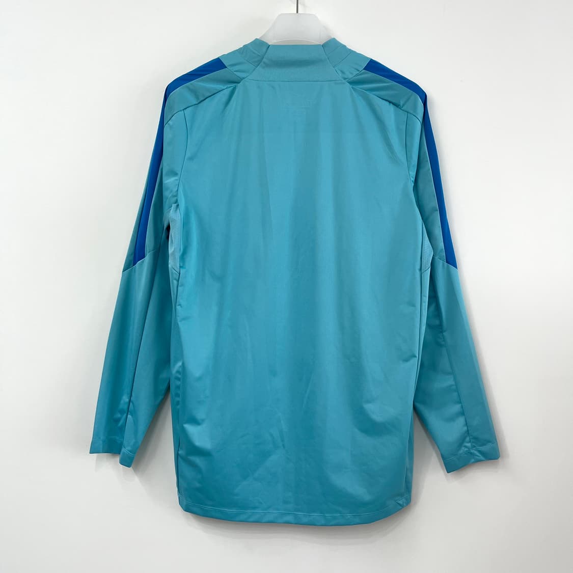 나이키 16-18 국대 선수 지급용 트레이닝 쉴드탑 상품이미지3