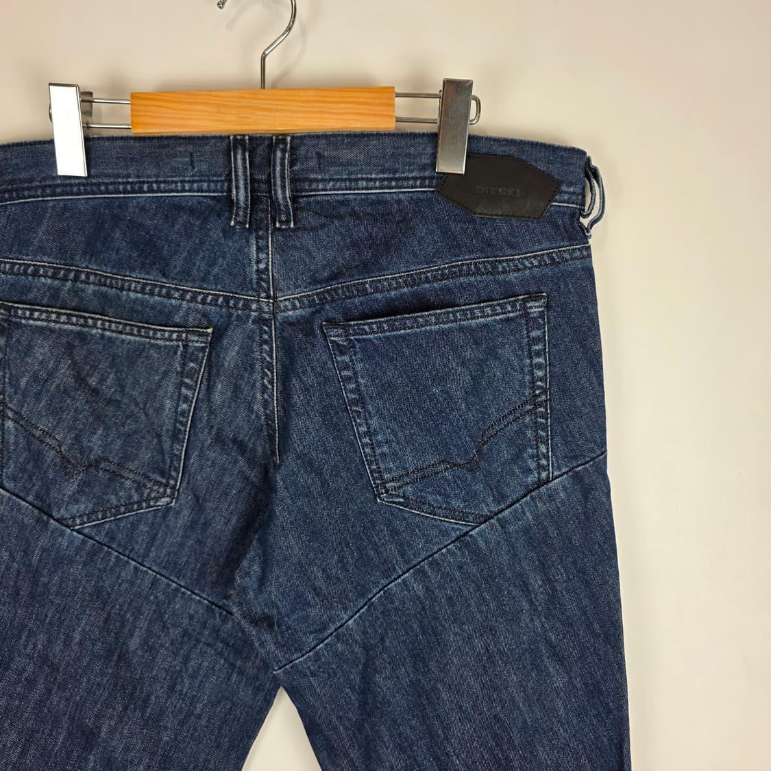 Diesel 바이어스 컷 데님팬츠 상품이미지1