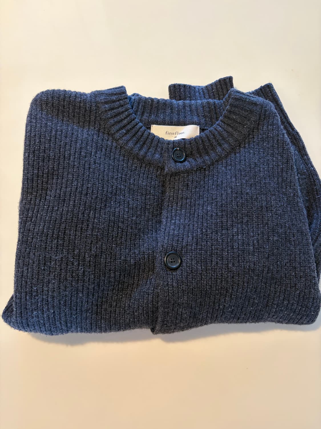 퍼스트플로어 라운드넥 가디건 두껍디건 48size 상품이미지2