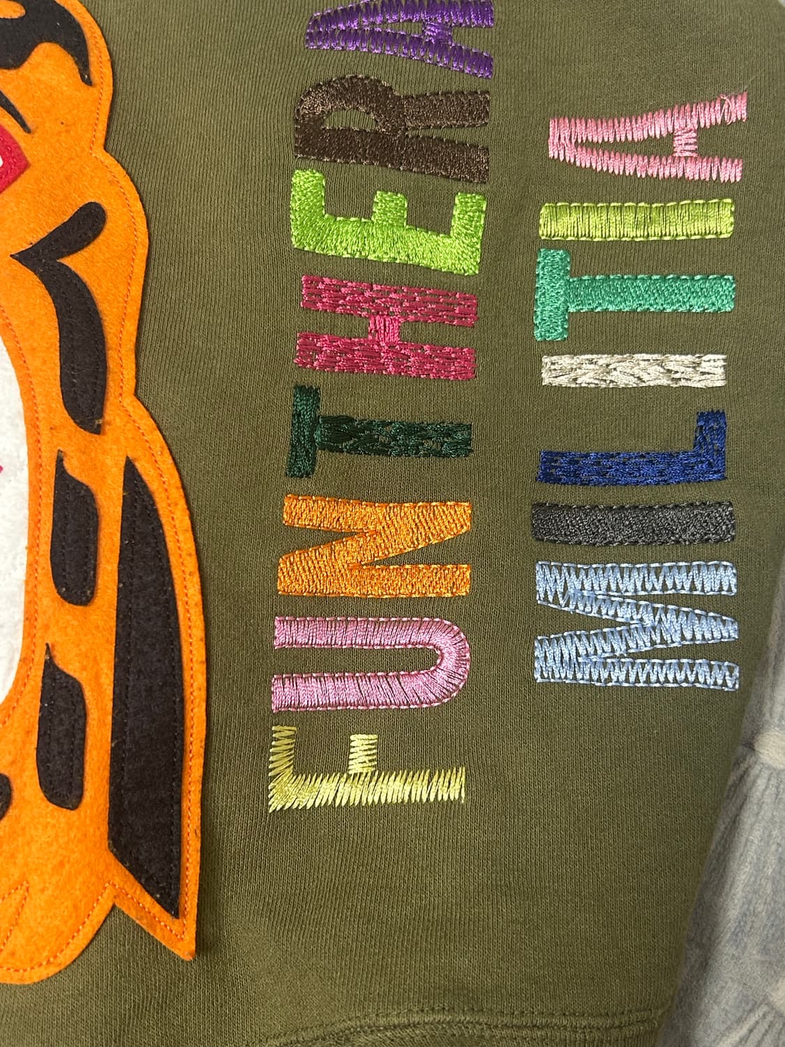 베이프 타이커샤크 반집업후드 L 급처 상품이미지3