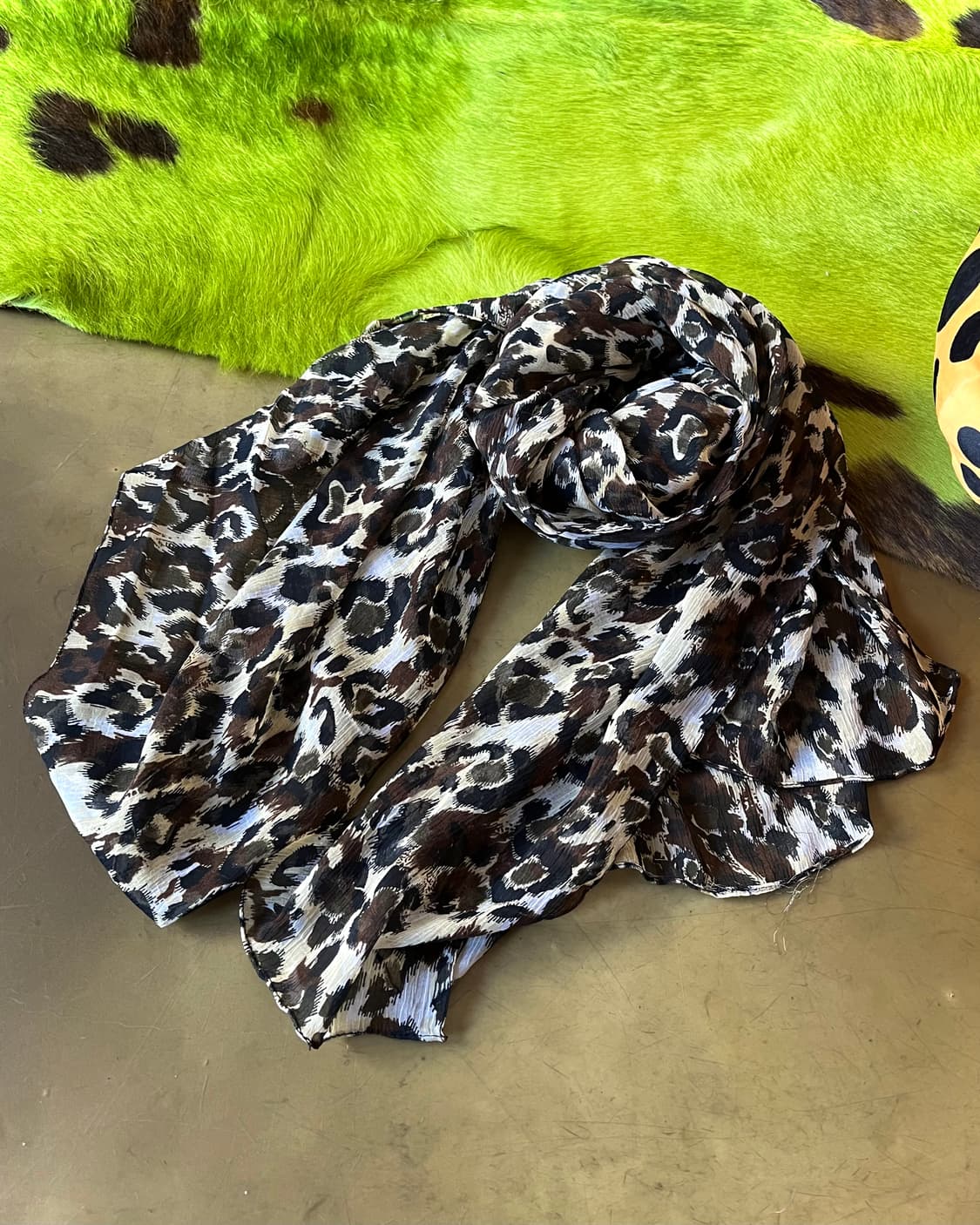 Indian Vintage Leopard Long Scarf 상품이미지3