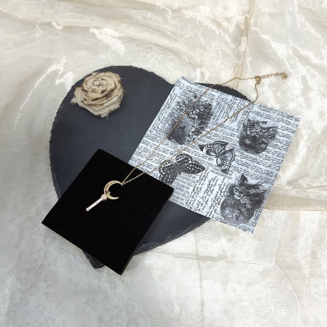 빈티지 달 하트 목걸이 상품이미지3