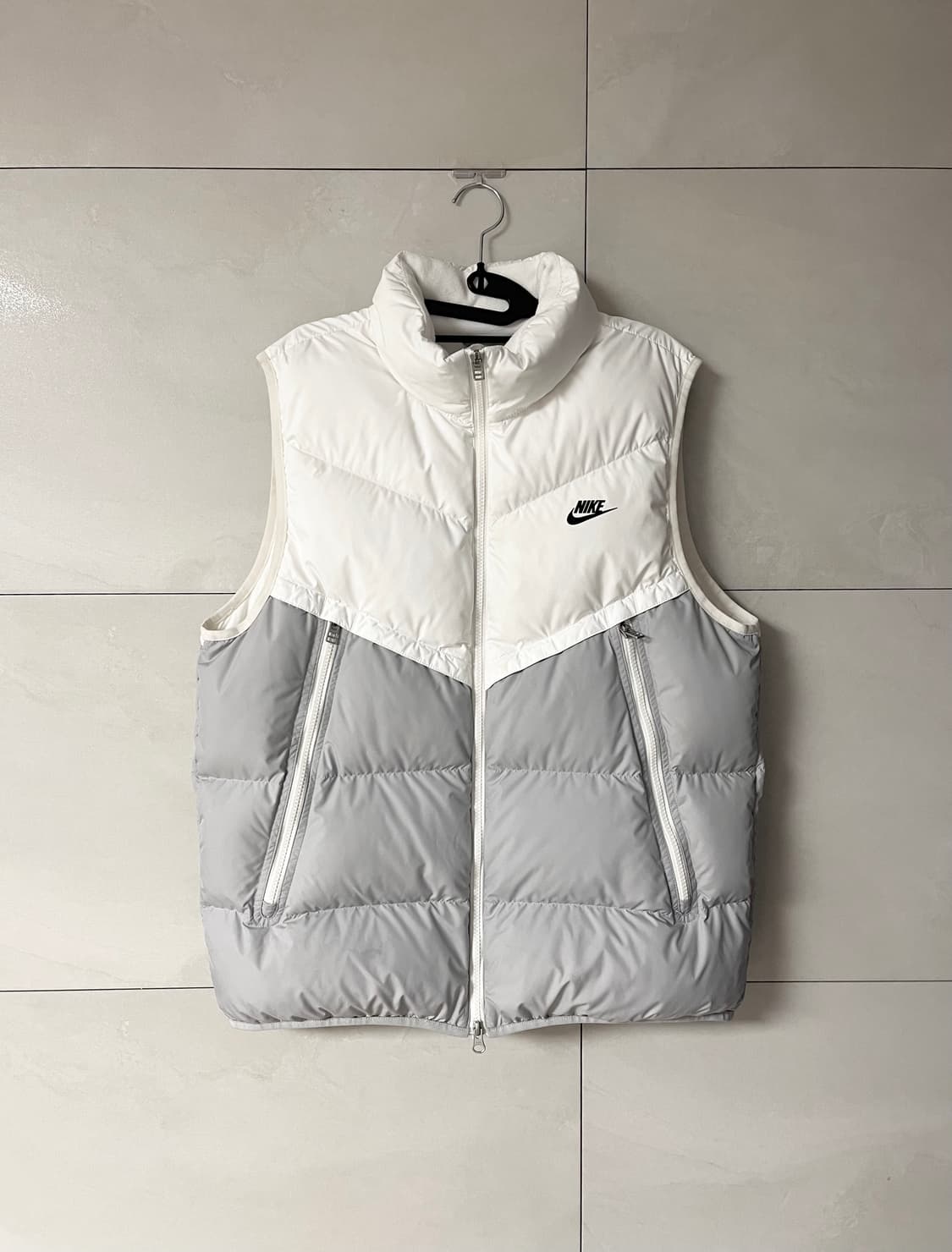 [XL] 나이키 스톰핏 NSW 윈드러너 베스트 패딩 조끼 상품이미지1