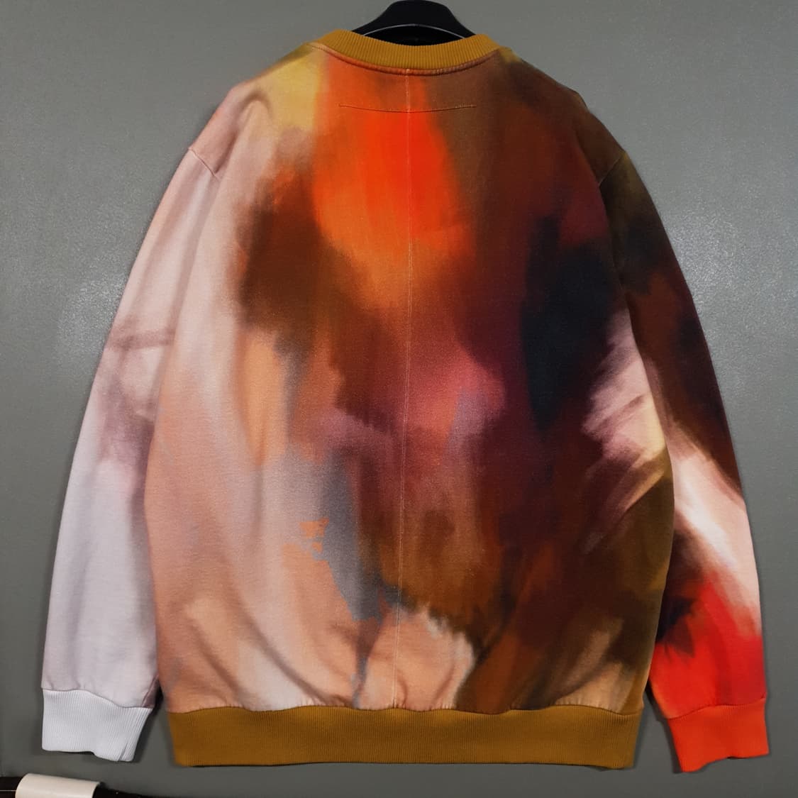 실측 XL) 지방시 아트 프린트 오버핏 맨투맨 스웻셔츠 런웨이 모델 희귀 상품이미지10