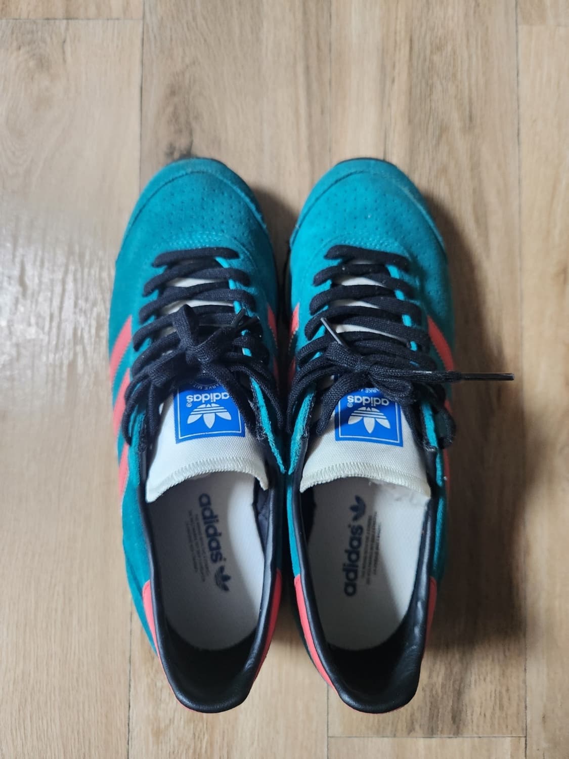 아디다스 신발 상품이미지1