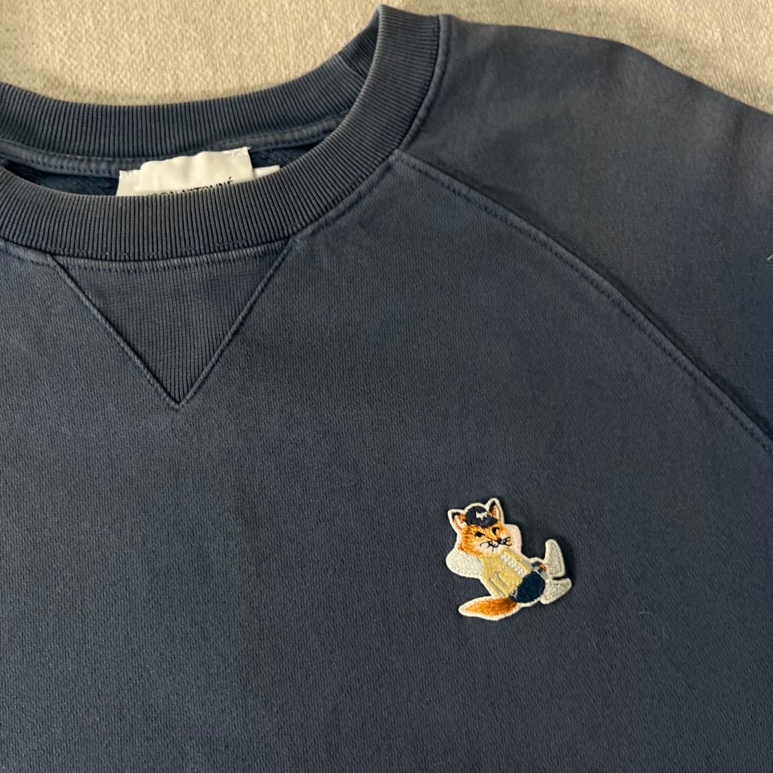 100 메종키츠네 칠렉스 폭스패치 맨투맨 상품이미지2