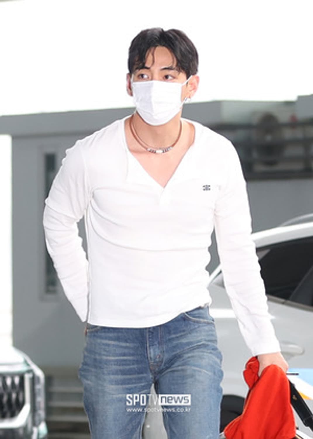 셀린느 트리오페 헨리넥 M (새상품) 상품이미지1