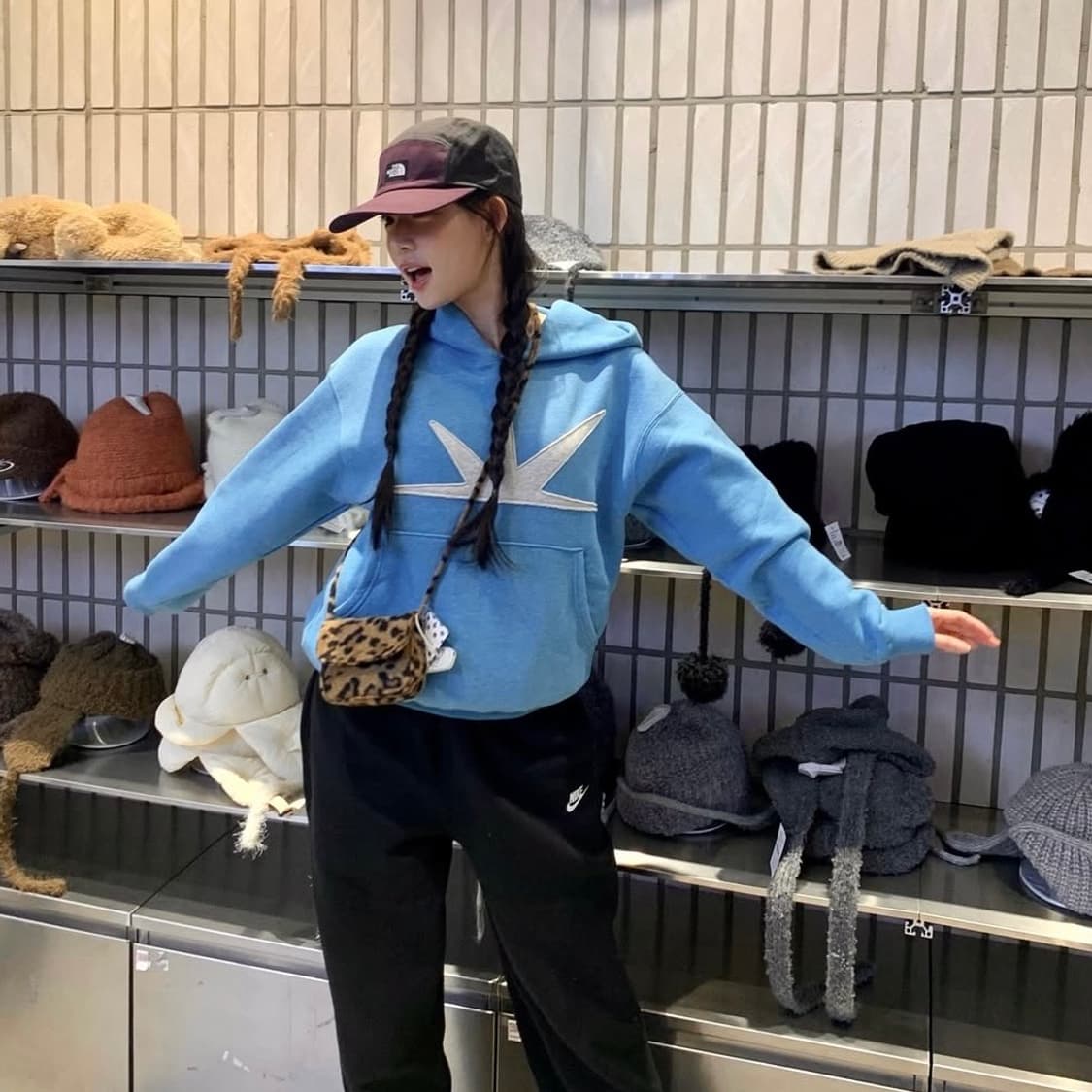 썬러브 후드티 블루 L 상품이미지5