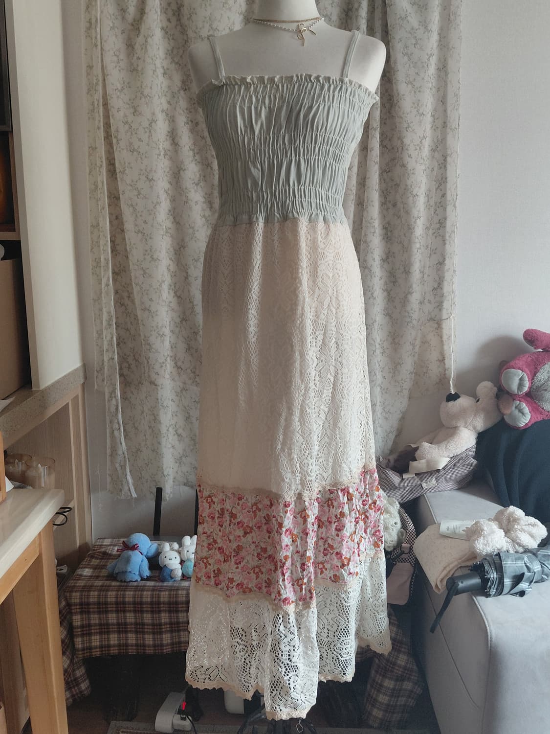 [빈티지] 레이스 플라워 패치워크 롱 원피스 상품이미지1