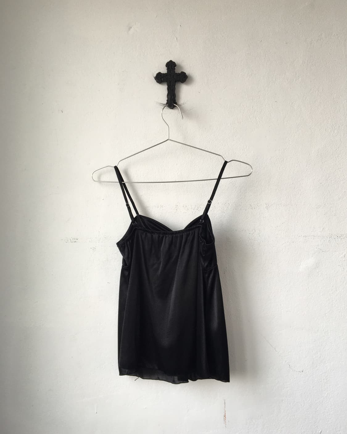 Ribbon glossy sleeveless 상품이미지3