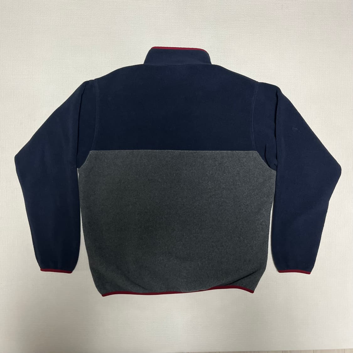 파타고니아 신칠라 네이비/니켈 레드 상품이미지2