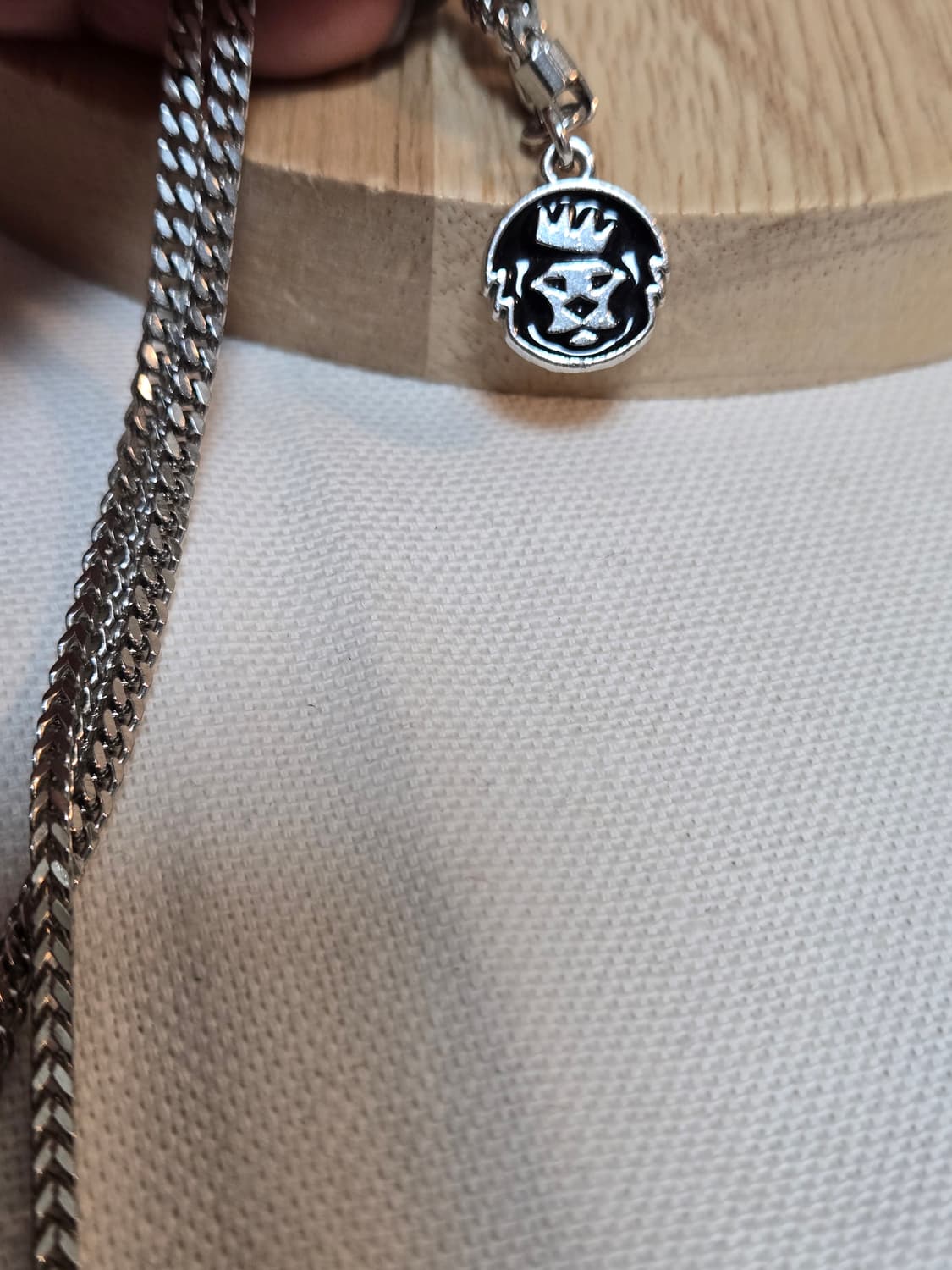 챔피언 킹아이스 콜라보 큐빅목걸이 상품이미지2