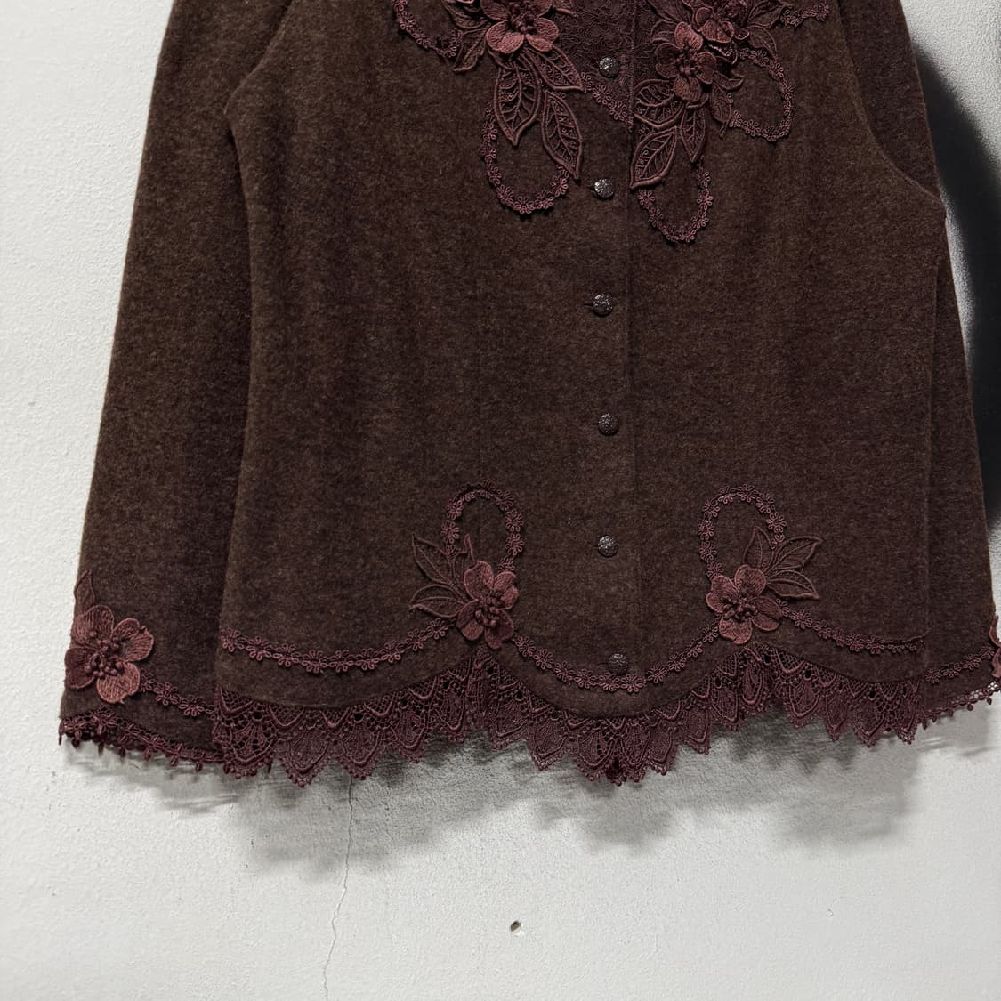 VTG 빈티지 울 혼방 자수 코사지 디테일 딥브라운 니트 자켓 상품이미지4