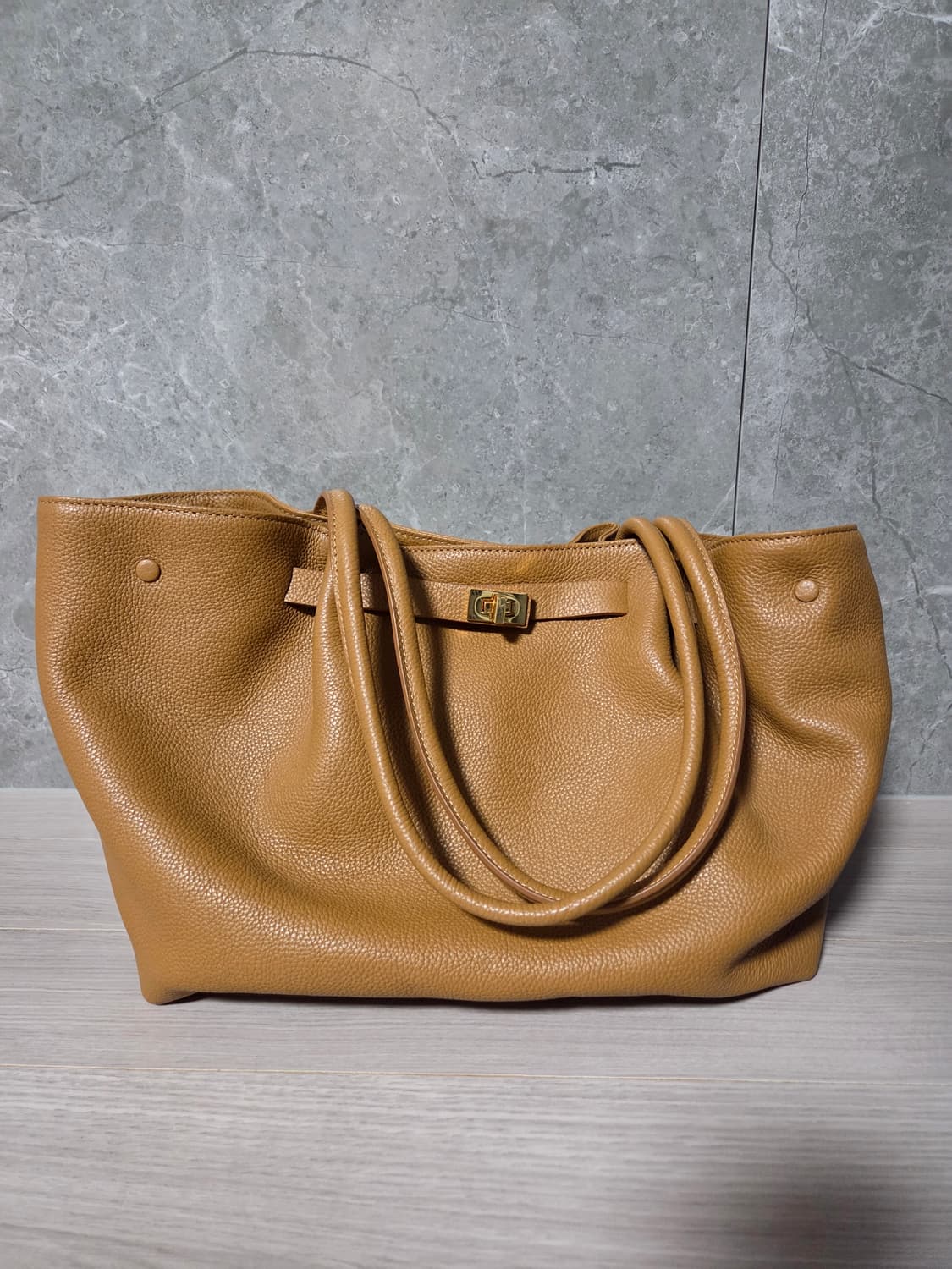 소가죽 토트백 상품이미지1